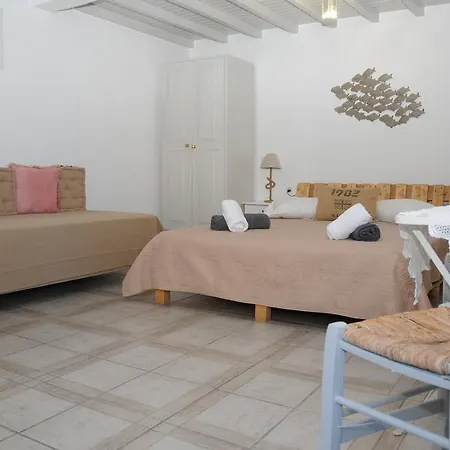 View Ftelia (Mykonos)